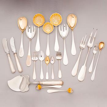 Silver cutlery, totally 70 pieces of two different series. Suomen Kultaseppä oy/ Kultateollisuus oy, Turku 1911-1973.