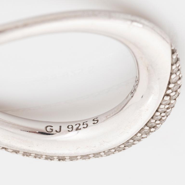 Georg Jensen, ring silver med briljantslipade diamanter.