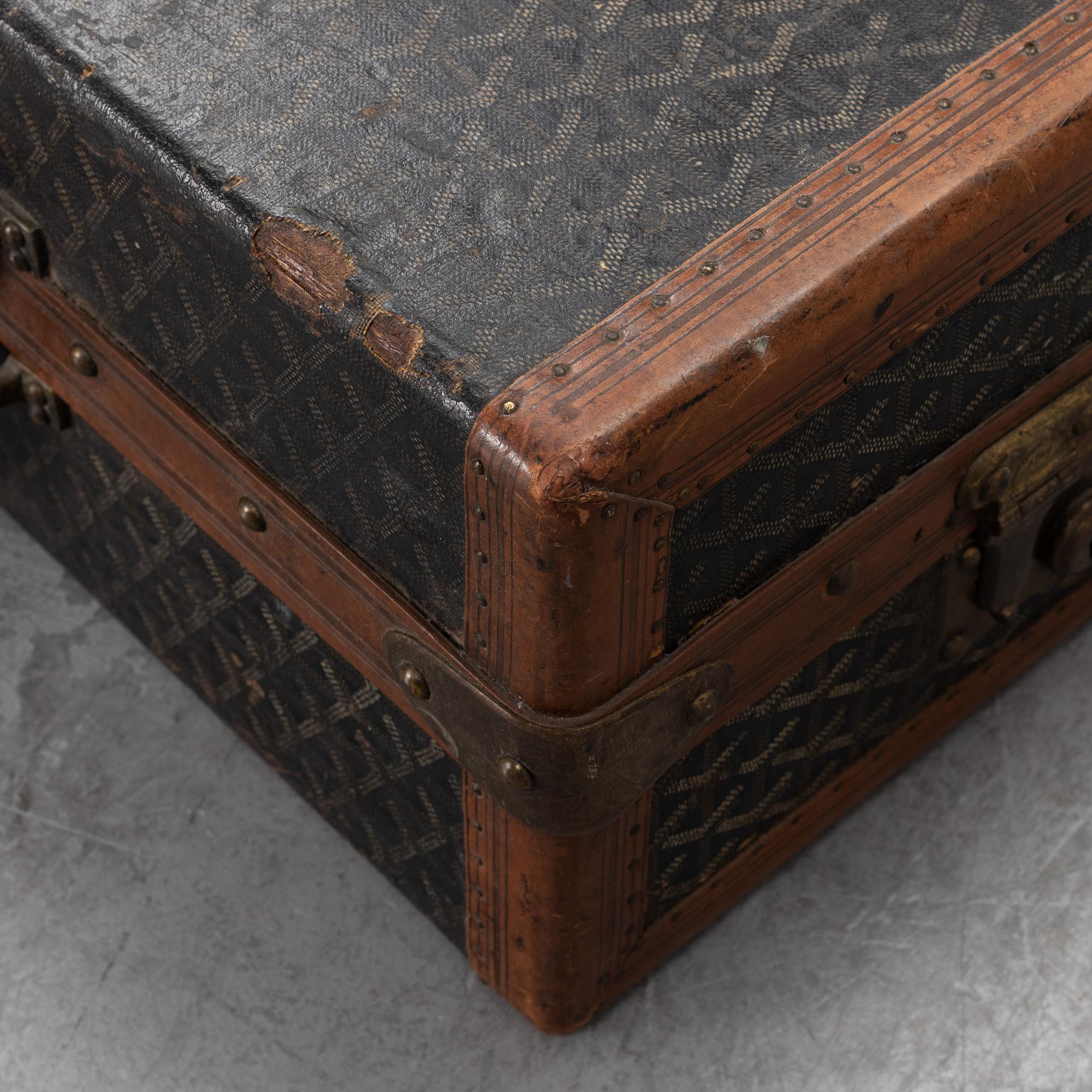 Goyard, a vintage shoe case, early 20th Century.