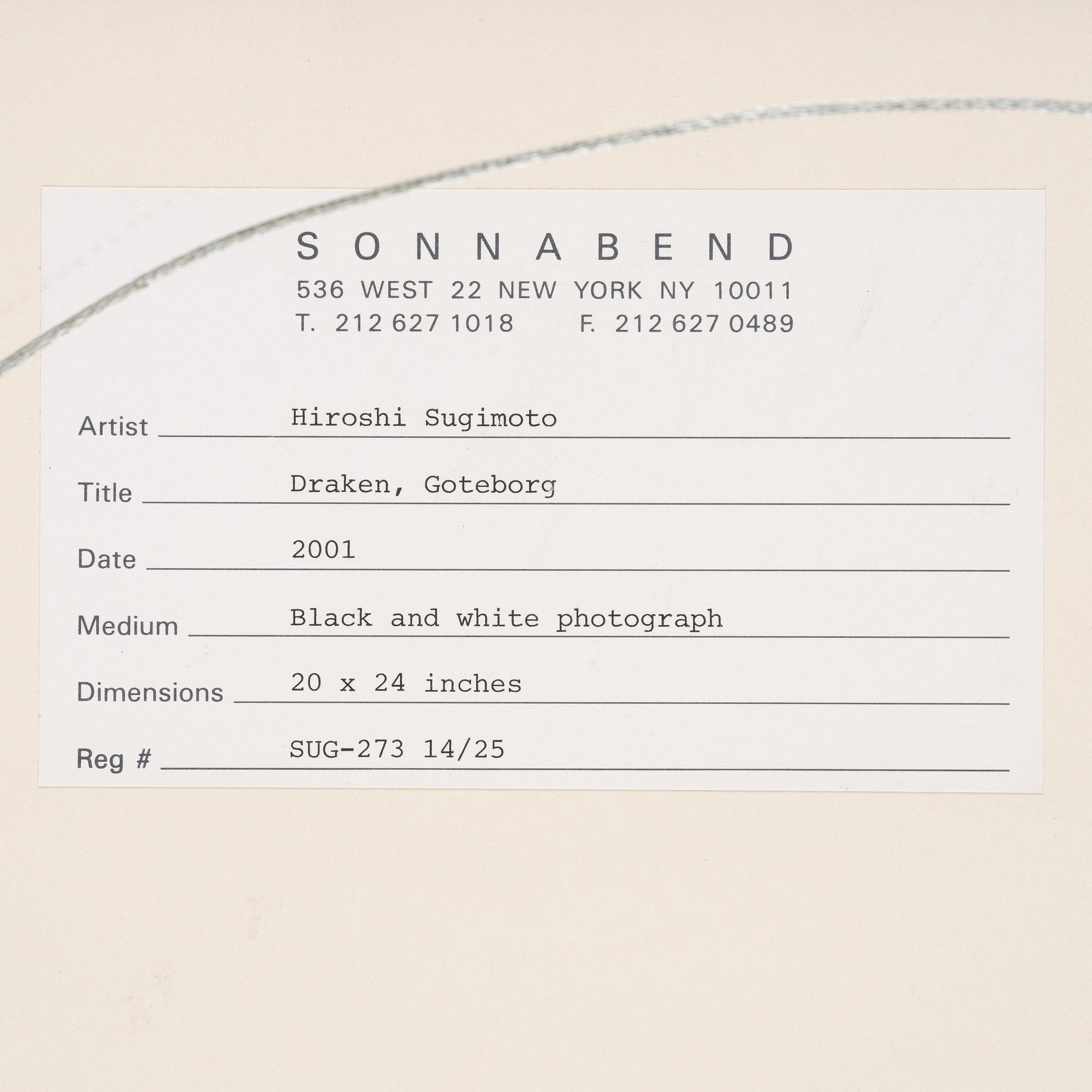 Hiroshi Sugimoto, "Draken, Göteborg", 2001.