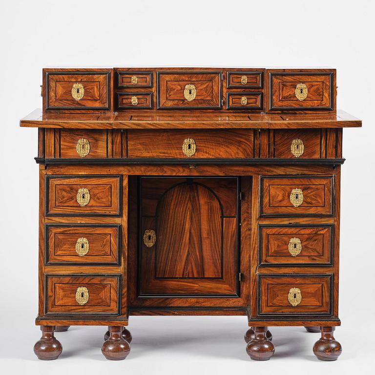 A Swedish Baroque Royal writing desk, by Hindrich von Hachten Ordered for the queen Hedvig Eleonora (1636-1715) 1683.