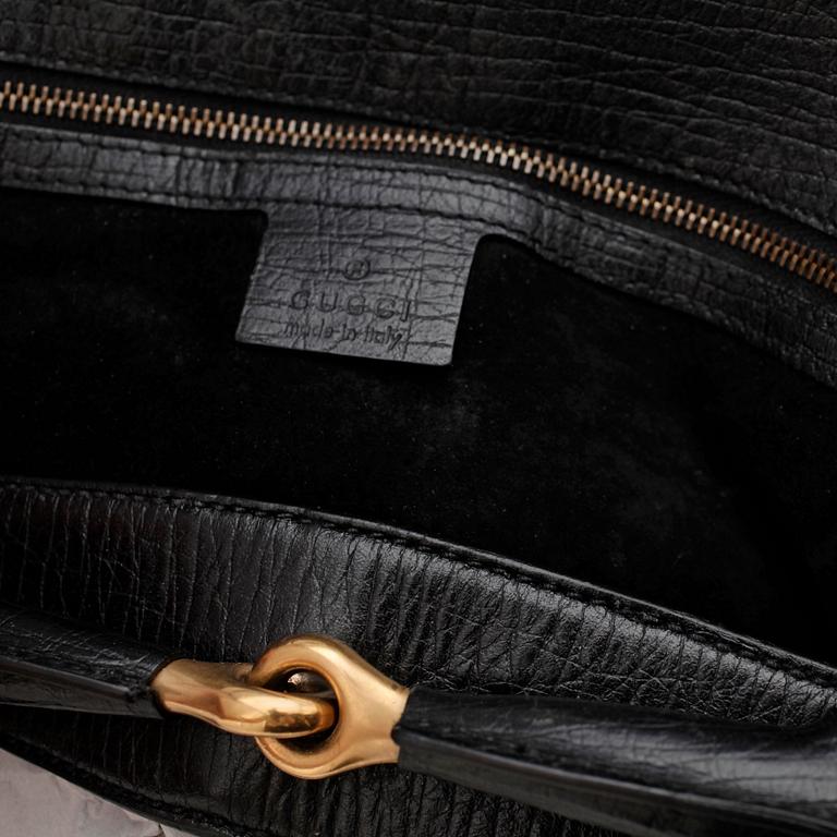 GUCCI, a black leather "Chain - Hobo" / "Hobo Horsebit" bag.