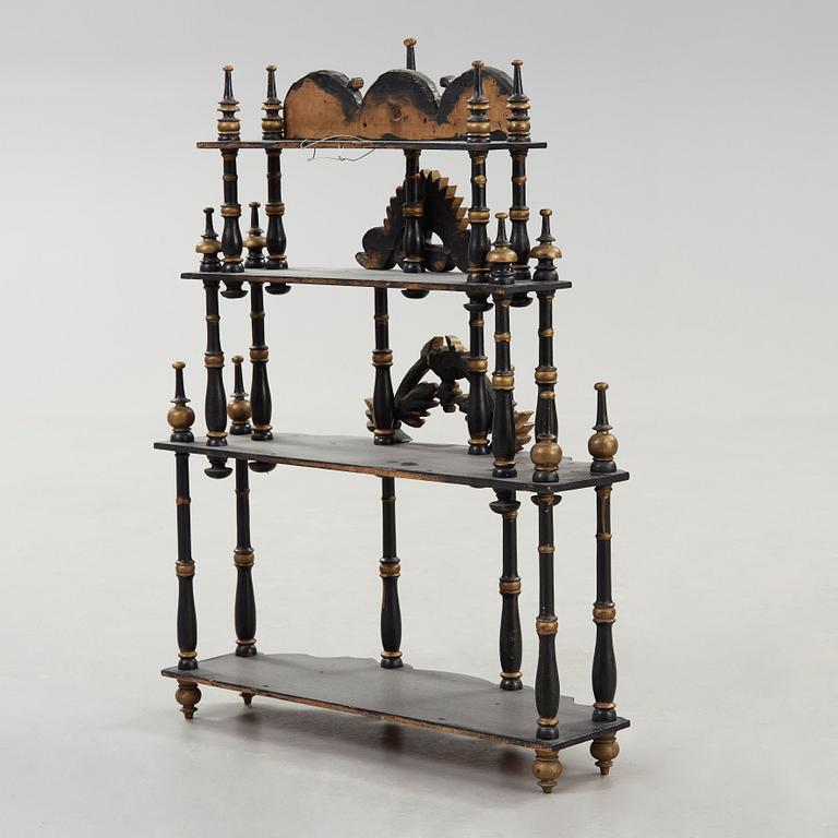 An early 19th century shelf.