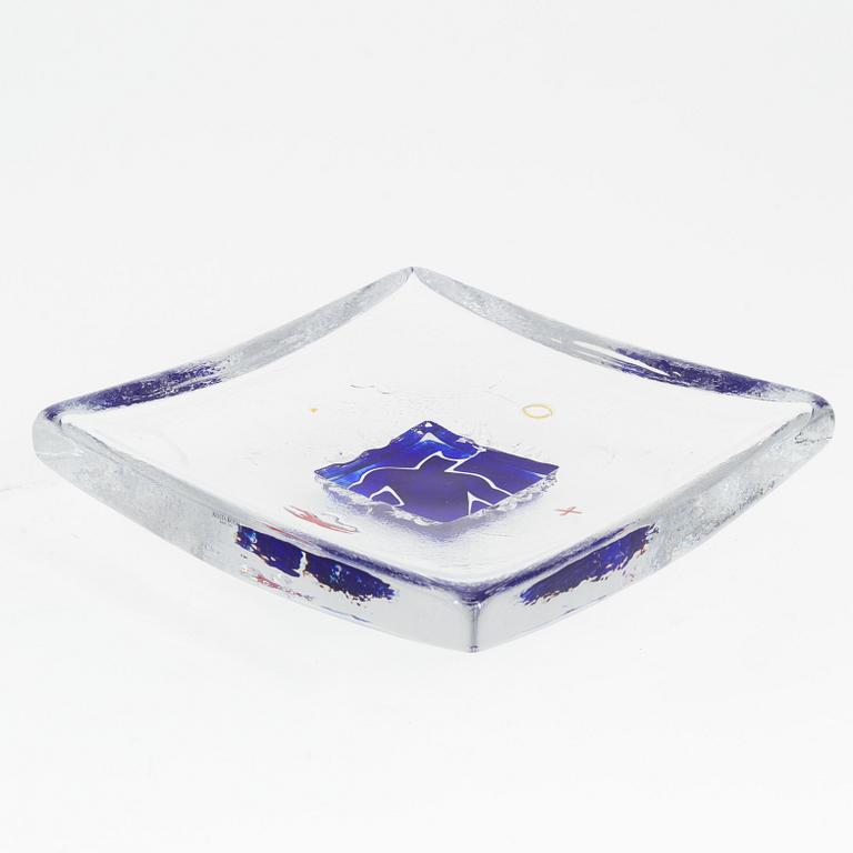Bertil Vallien, a glass dish, Kosta Boda , Sweden, signed.