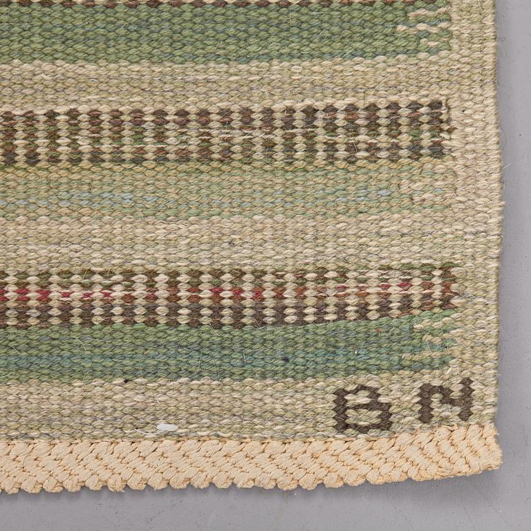 Barbro Nilsson, Matto, "Randig med tvist, grön", flat weave, ca 244,5-245,5 x 226-227 cm, signed AB MMF BN.