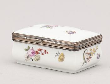 DOSA, porslin, 1900-tal.