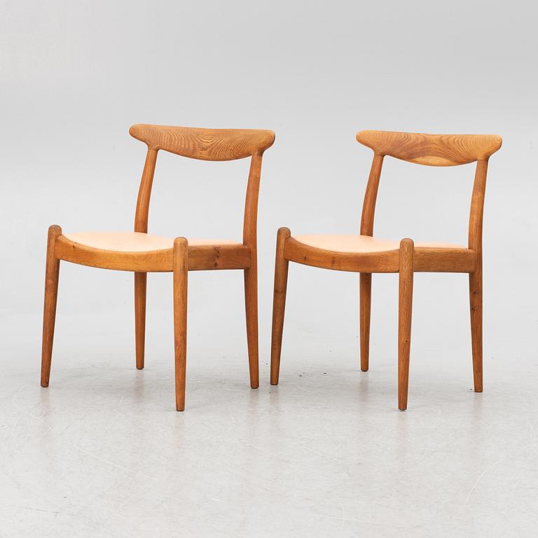 Hans J. Wegner, 6 model "W1" chairs, C.M. Madsens Fabriker, Denmark 1950s.