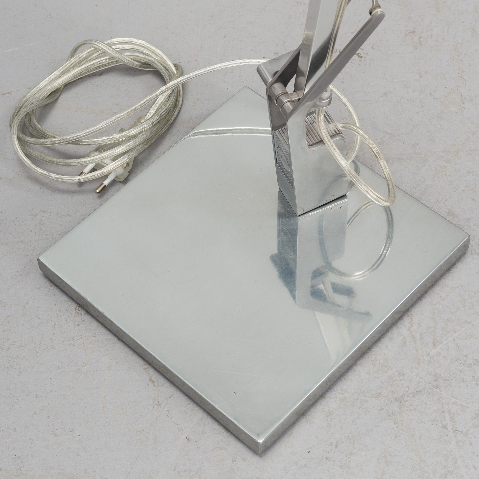 ANTONIO CITTERIO, a set of three "Kelvin T" table lamp for Flos, 21st century.