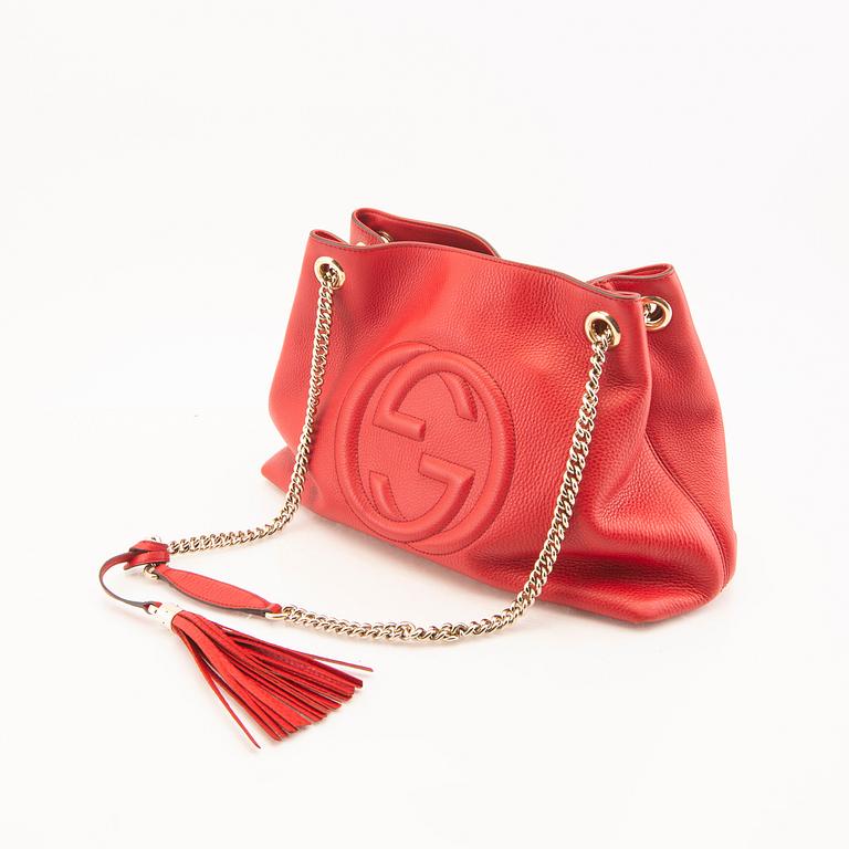 A Gucci Soho bag.