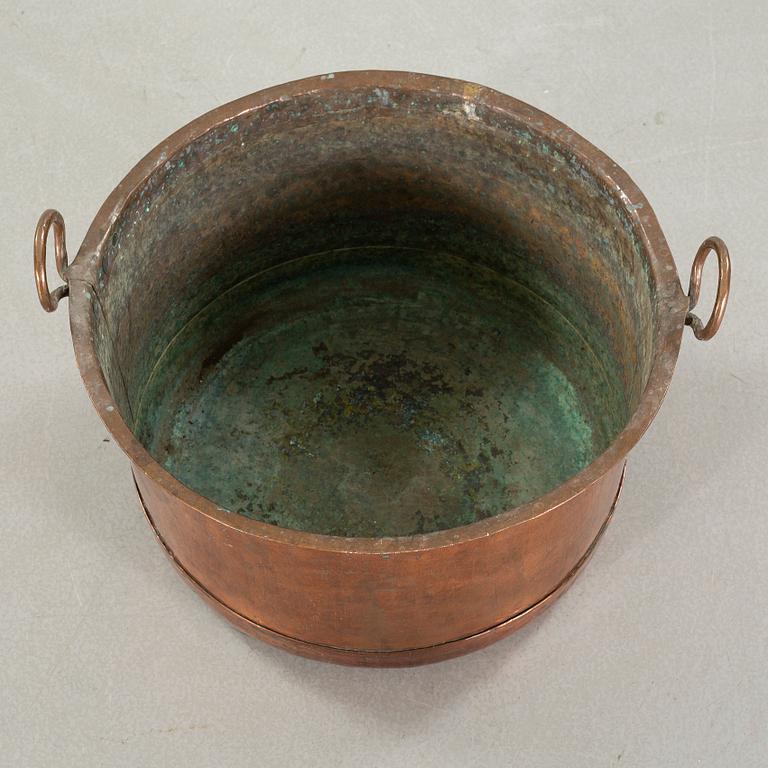 A copper cauldron, 19th century.