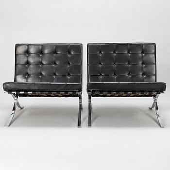 LUDWIG MIES VAN DER ROHE, fåtöljer,ett par, "Barcelona". Knoll International, sannolikt 1950-tal.