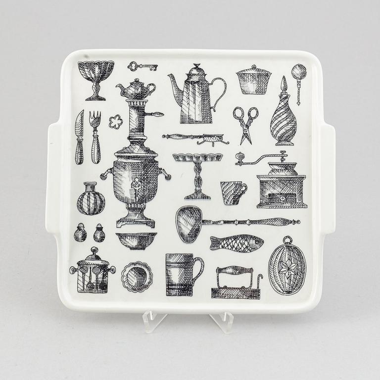 A ceramic tray, Arabia, Finland.