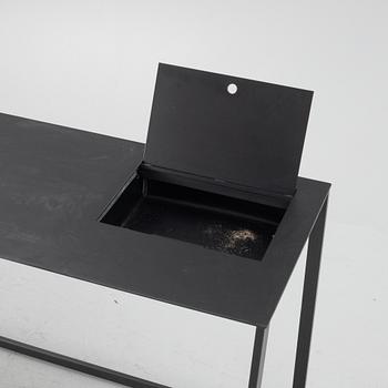 Gabriele Rosa, desk, "Calamo", Zanotta, Italy.