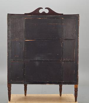 VITRINSKÅP, Louis XVI-stil. 1900-tal.