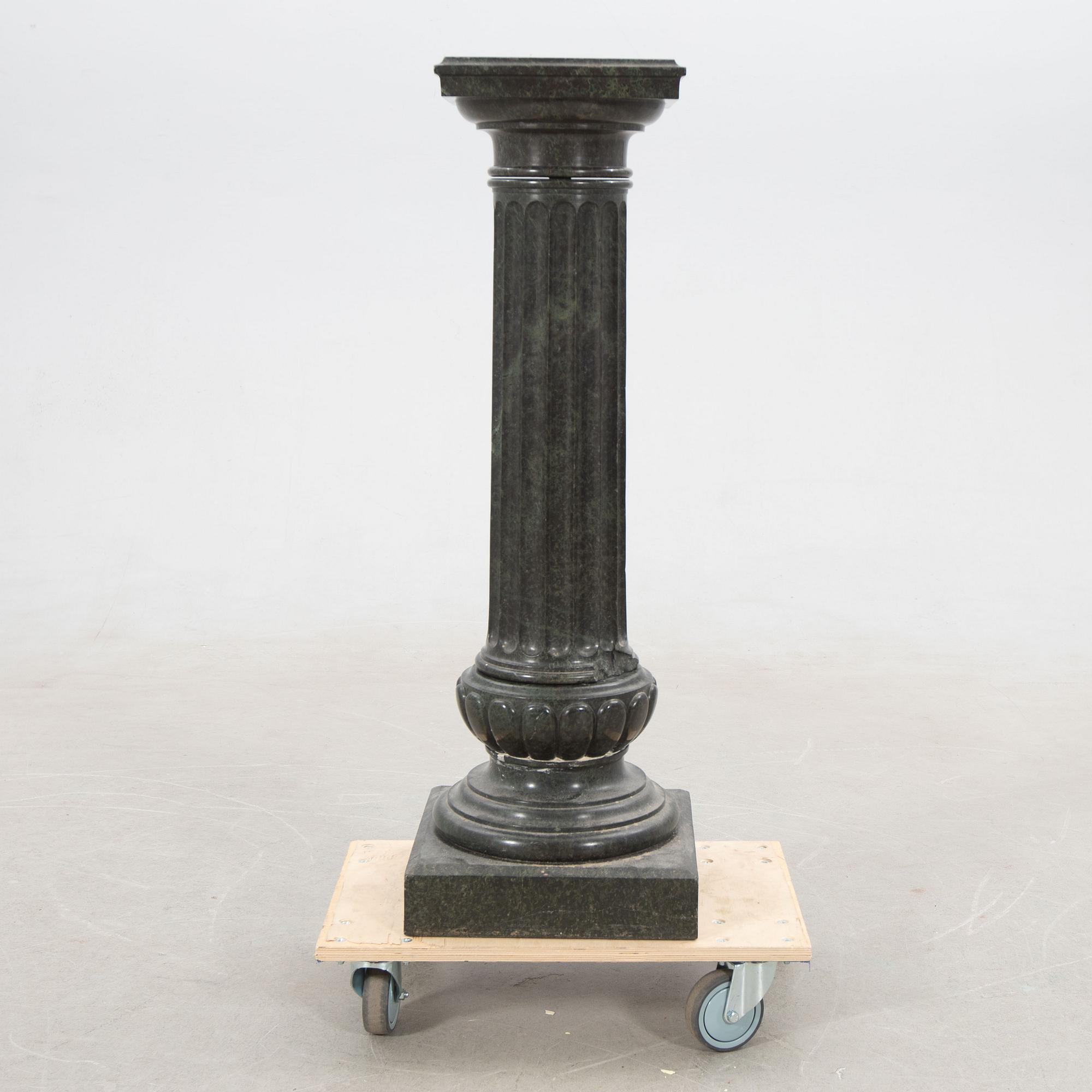 Column, marble, late 19th century.