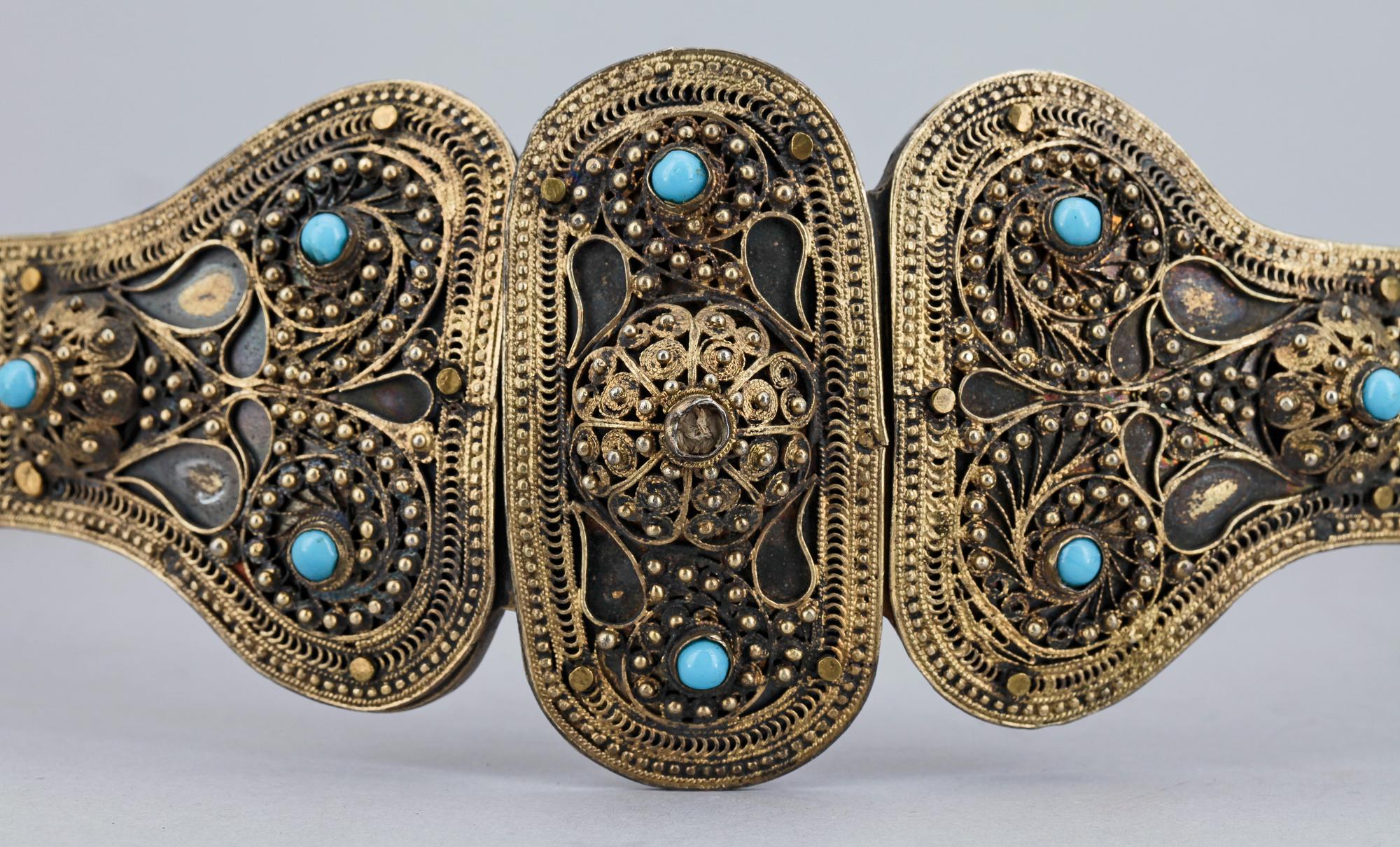 BÄLTE, silver, Kaukasien, Ryssland. 1900-talets början. Vikt ca 460g.