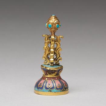 A cloisonné finial/object, Qing dynasty (1664-1912).