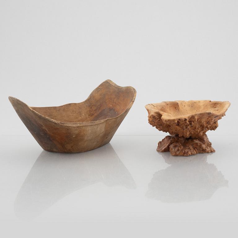 Ten carved burl wood bowls and cups, Sweden, 20th century.