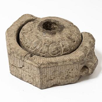 A Swedish grain mill, 17th / 18th century.