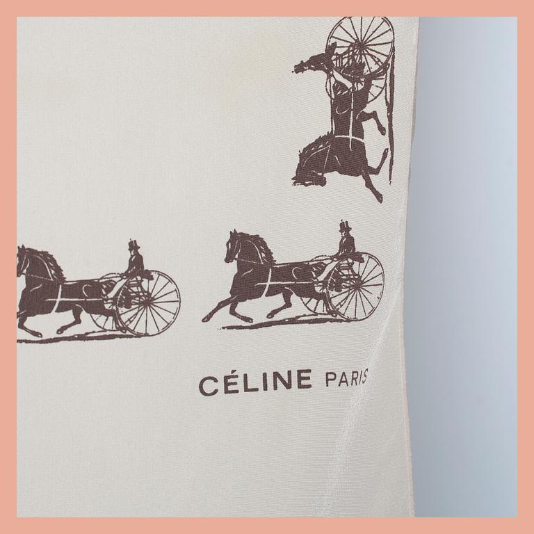 SCARVES, 2 st, Céline.