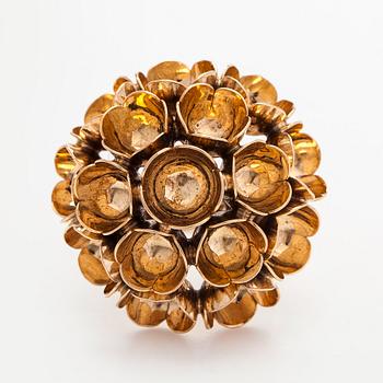 Liisa Vitali, sormus, "Kevät", 14K kultaa, Westerback, Helsinki 1973.