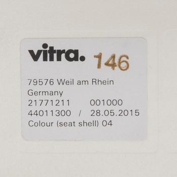 Charles and Ray Eames, rocking chair, "Eames Plastic Armchair RAR", Vitra 2015.