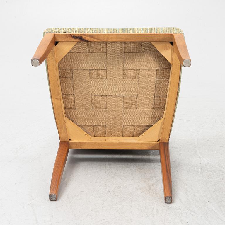 Carl Malmsten, six 'Gustavus' walnut chairs, Åfors, second part of the 20th Century.