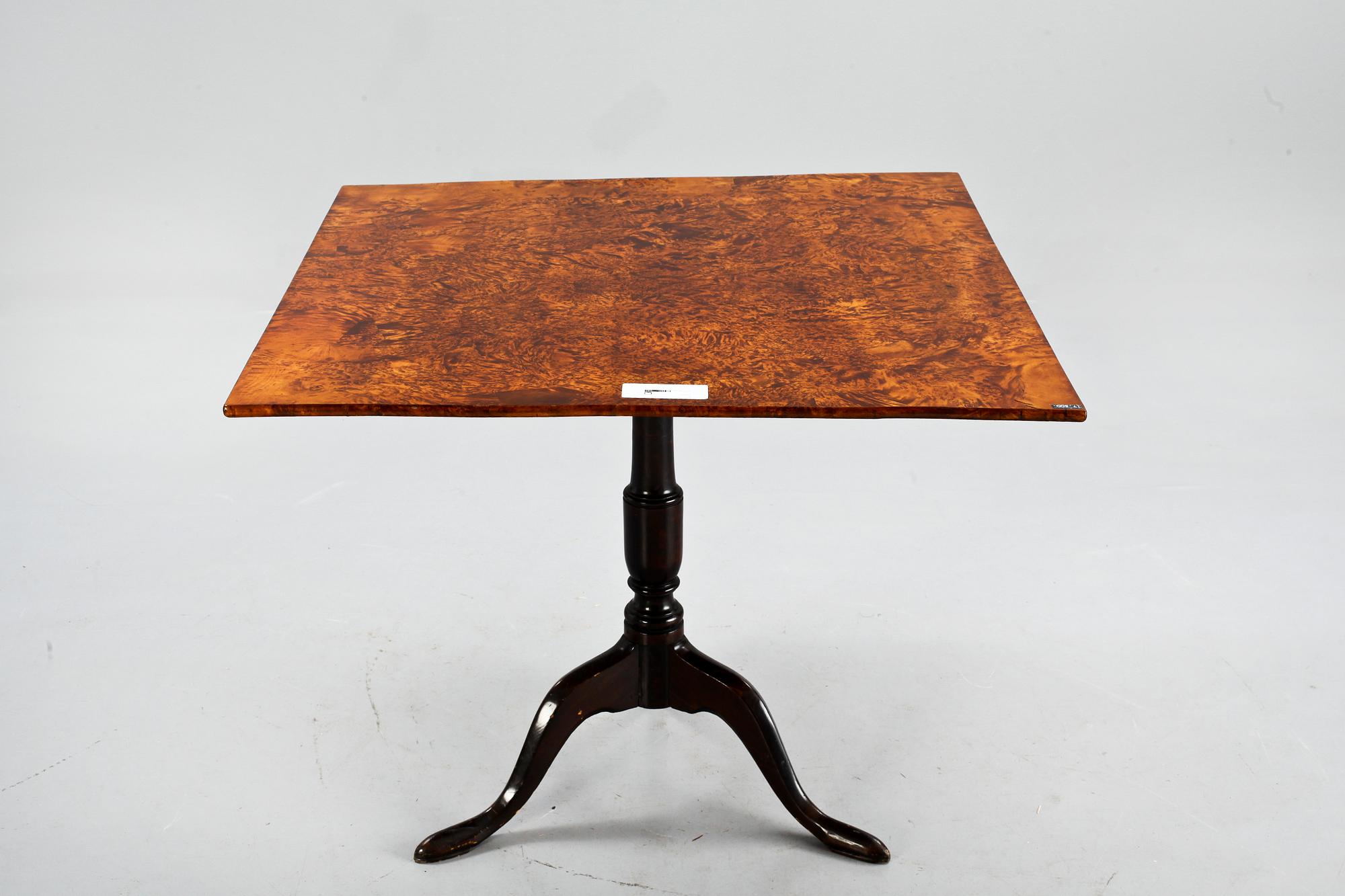 FÄLLBORD, 1800-talets första del.