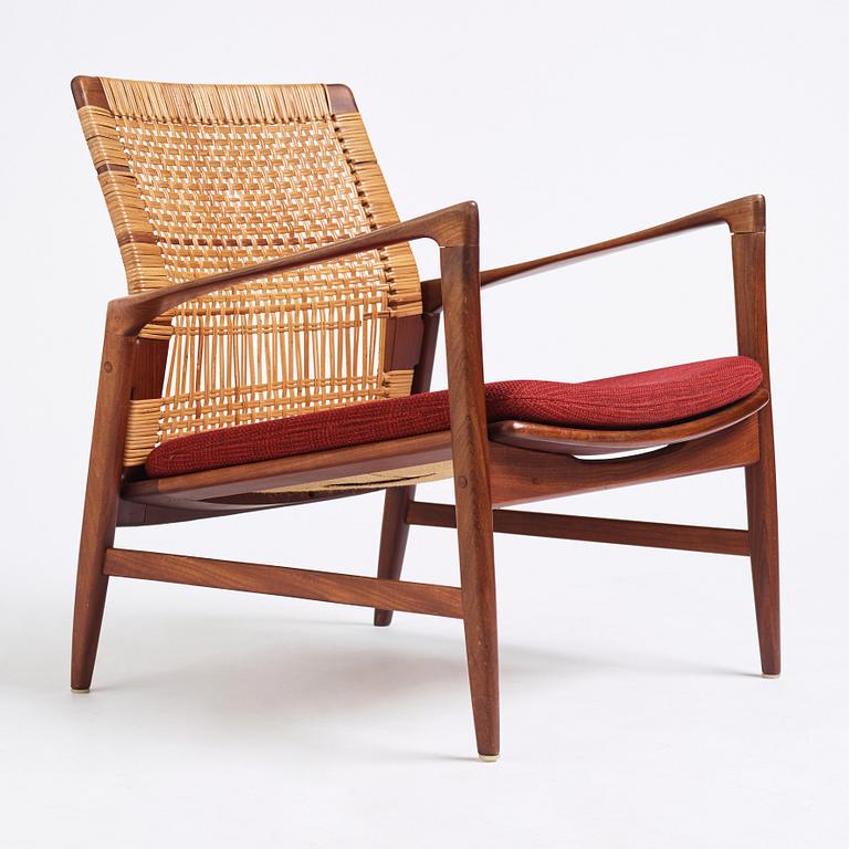 Ib Kofod-Larsen, an 'Åre' easy chair, model nr '809', Olof Persons Fåtöljindustri (OPE), Sweden, 1950-60s.