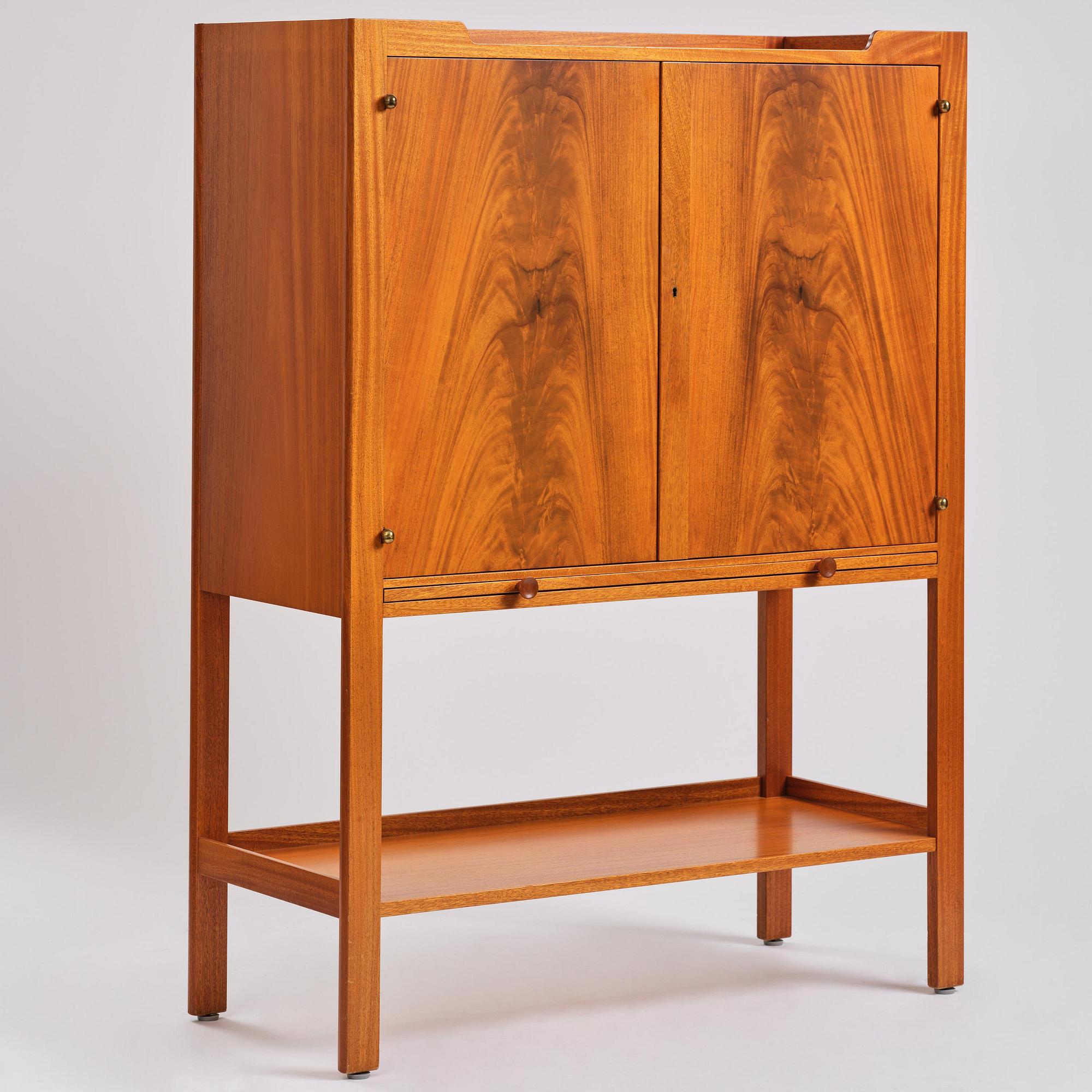 Josef Frank, cabinet, model B 2135, Svenskt Tenn, 1980s/90s.