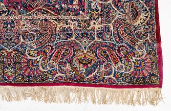 Rug, Kirman, approx. 365 x 265 cm.