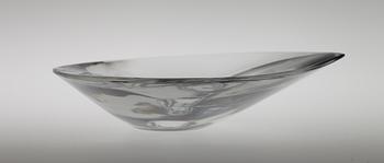 Tapio Wirkkala, A GLASS SCULPTURE.