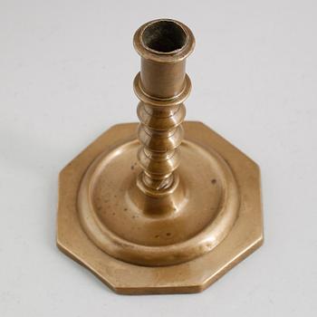 LJUSSTAKE, mässing, barock, 1600-/1700-tal.