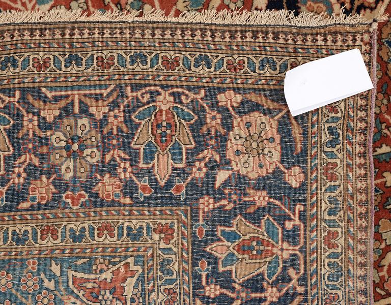SEMI-ANTIQUE KASHAN SO CALLED MOTACHEM. 201,5 x 127,5 cm.