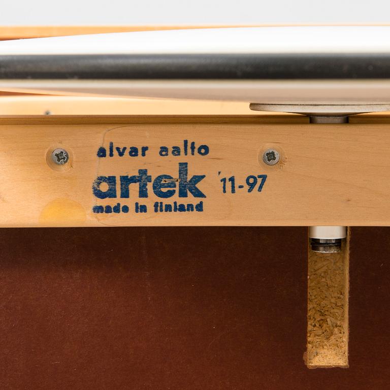 ALVAR AALTO, A late 20th-century tea trolley 901, for Artek.