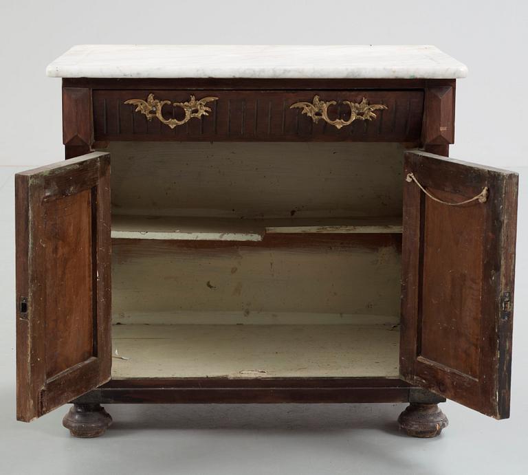 SKÅP, renässansstil, 1800-talets slut.