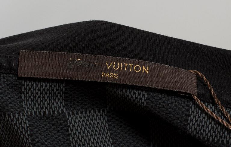 LOUIS VUITTON, tröja, stolek XL.