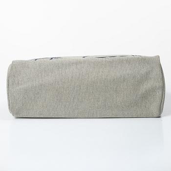 Hermès, Bag, “Herbag Zip Pegase”.