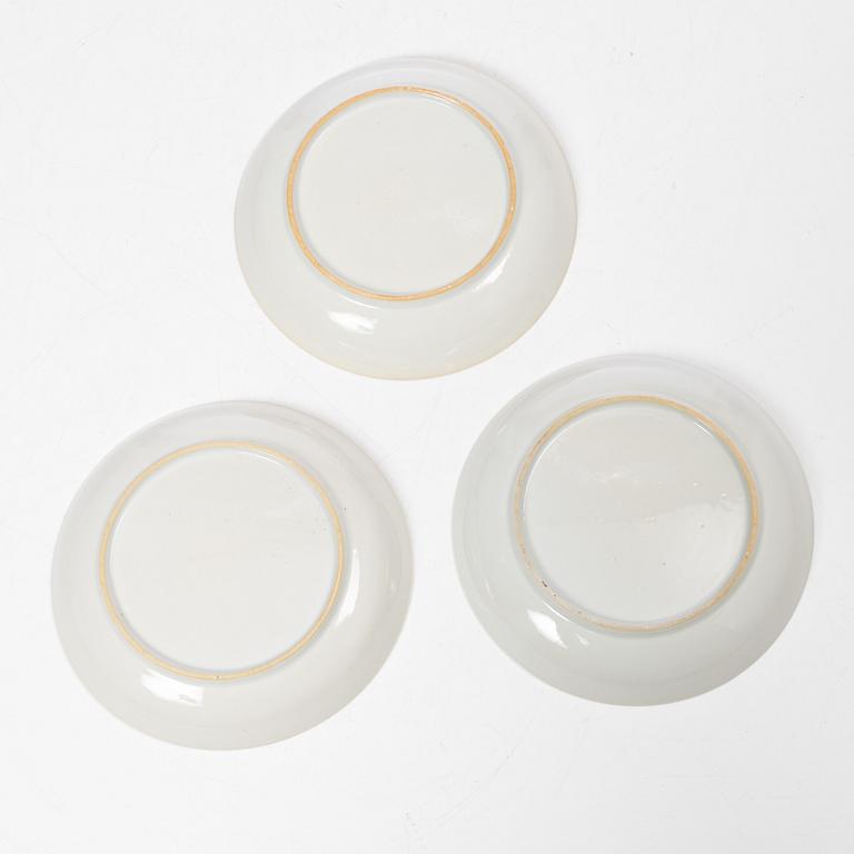 Koppar med fat, 8 st, porslin, Kina, Qianlong (1736-95).