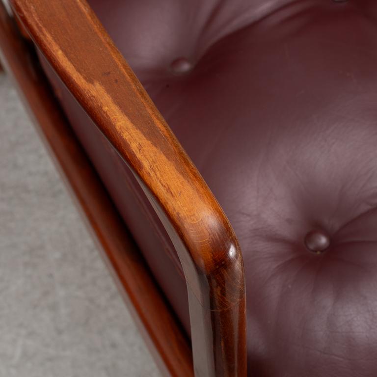 Ole Wanscher, a pair of armchairs, Denmark, second half of the 20th century.