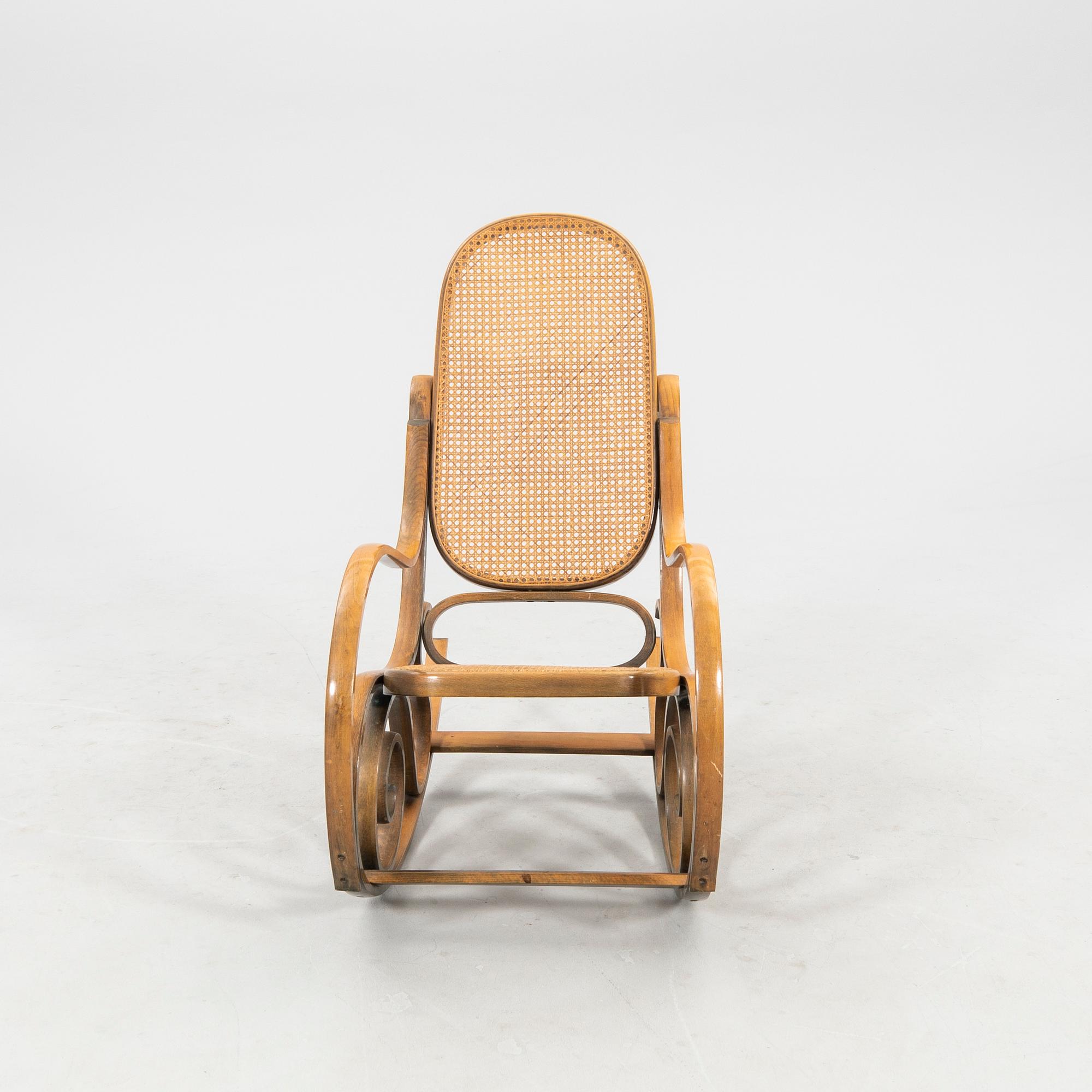 Rocking chair, first half of the 20th century.