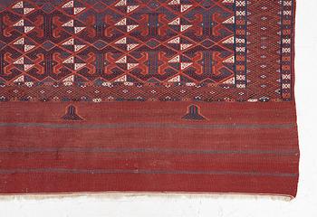 An antique, flat-woven 'Maroofandi', Yomut, Western Turkmenistan, approx. 317 x 207 cm.