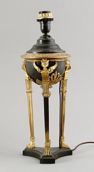 BORDSLAMPA, brons, empirestil, 1800-tal.