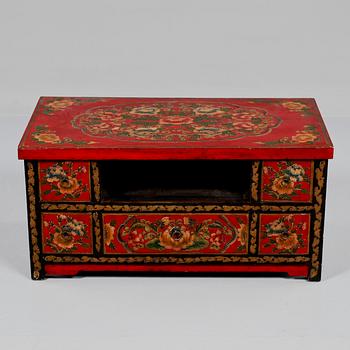 SIDEBOARD, orientaliskt, 1900-talets andra hälft.