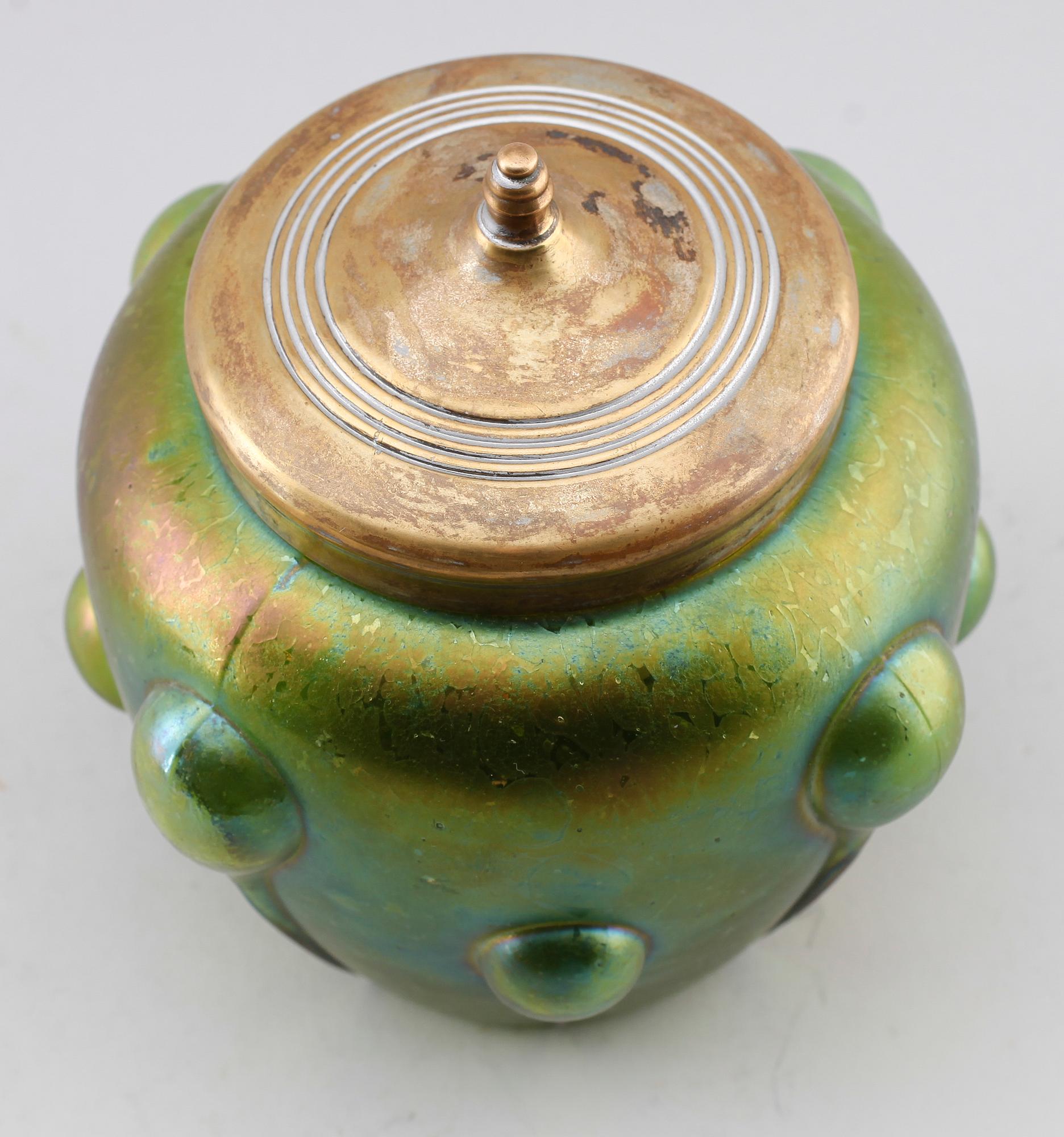 LOCKSKÅL, glas, omkring år 1900.