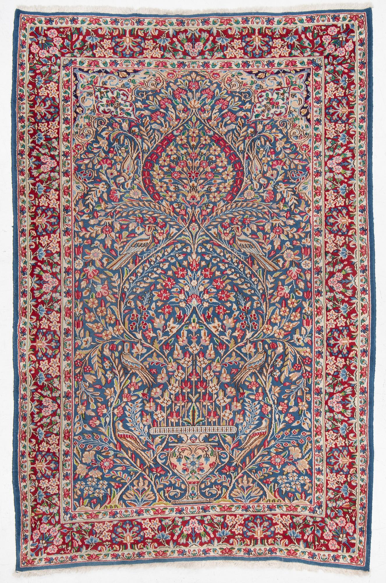 Carpet, Kirman, approx. 300 x 195 cm.