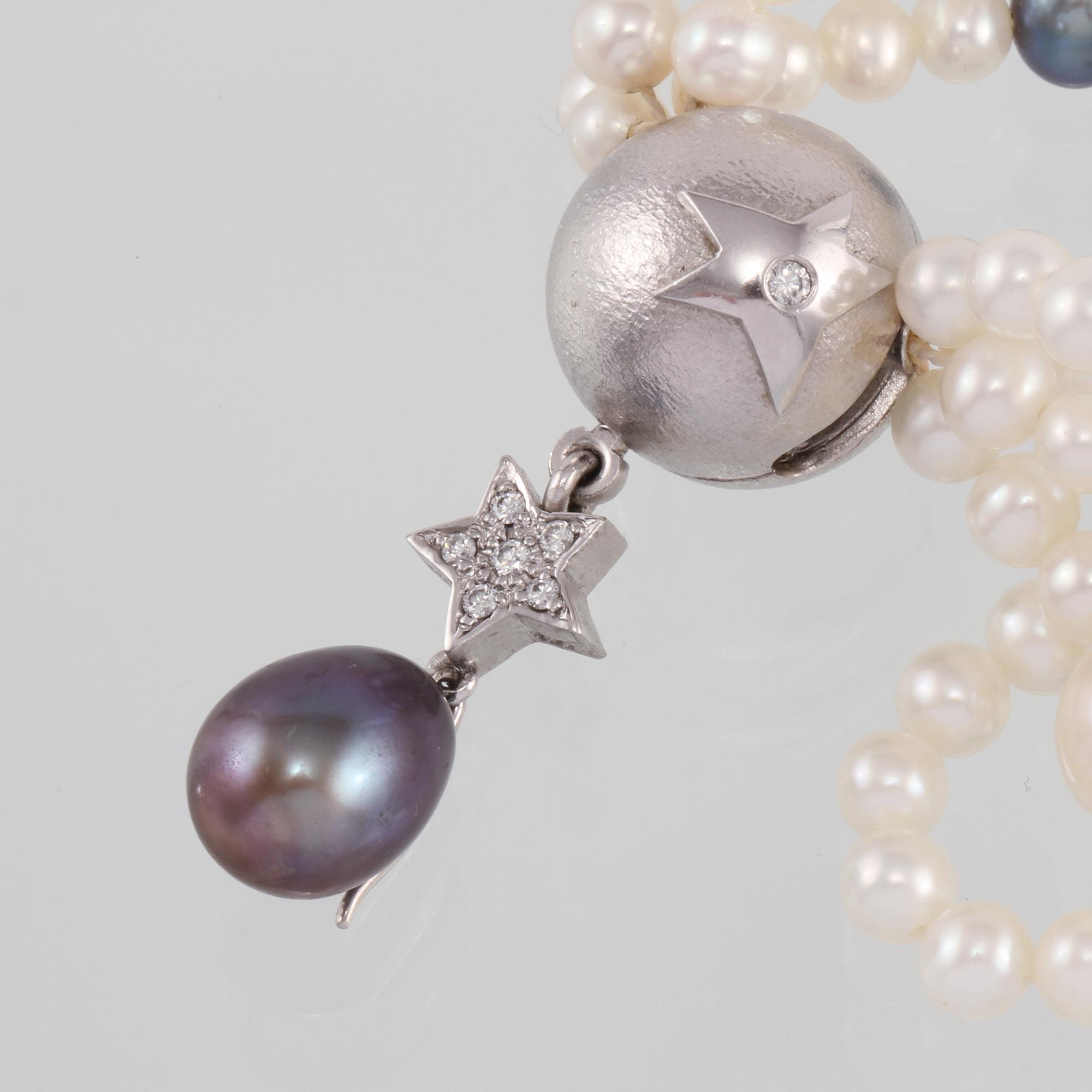 COLLIER, odlade pärlor med lås i 18K vitguld, briljantslipade diamanter samt odlad pärla, Ole Lynggaard.