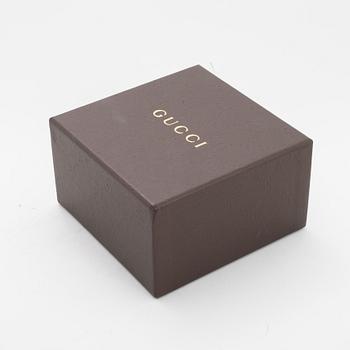 Gucci, 18K gold necklace.