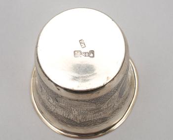 BÄGARE, 84 silver, niello. Moskva 1869. Vikt 53 g.