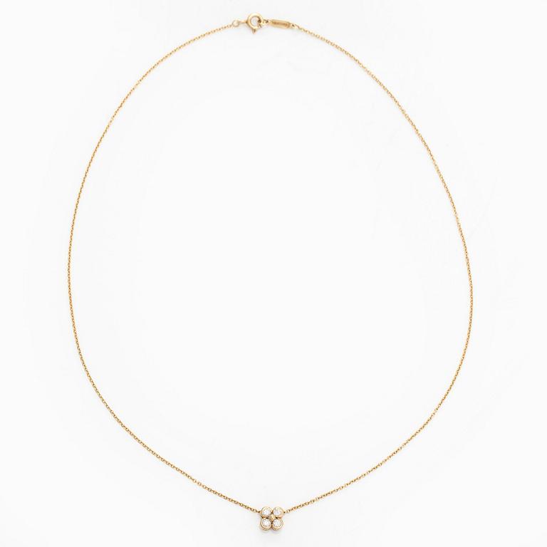 Tiffany & Co, an 18K gold necklace with diamonds.